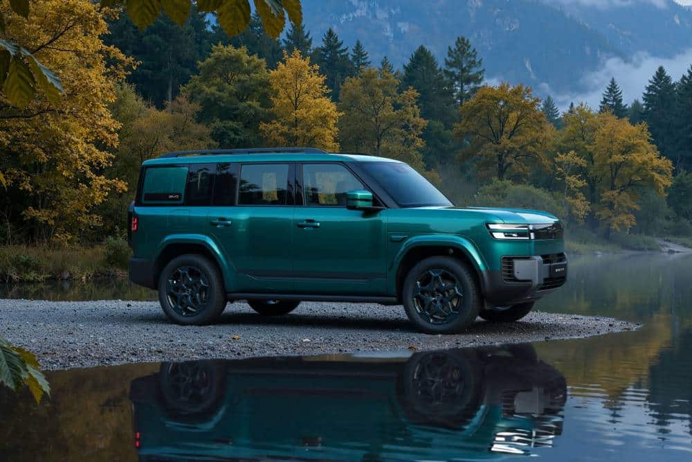 https://cdn.autogreeknews.gr/wp-content/uploads/2026/08/BYD-TI7-static2-1.jpg