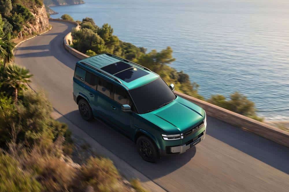 https://cdn.autogreeknews.gr/wp-content/uploads/2026/08/BYD-Ti7-passby-1.jpg