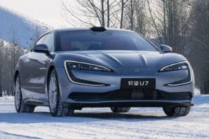 BYD-Yangwang-U7-Test-2