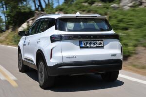 Chery Tiggo 4 Hybrid white (14)