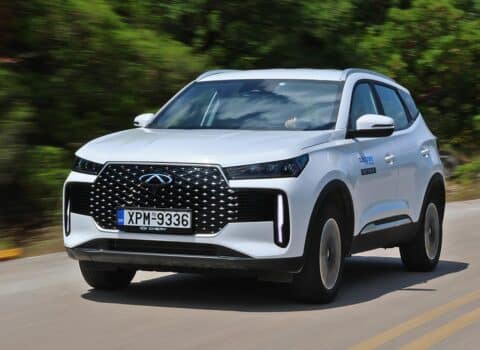 Στη χαμηλότερη τιμή το Chery Tiggo 4 Hybrid