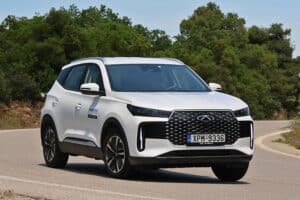 Chery Tiggo 4 Hybrid white (6)