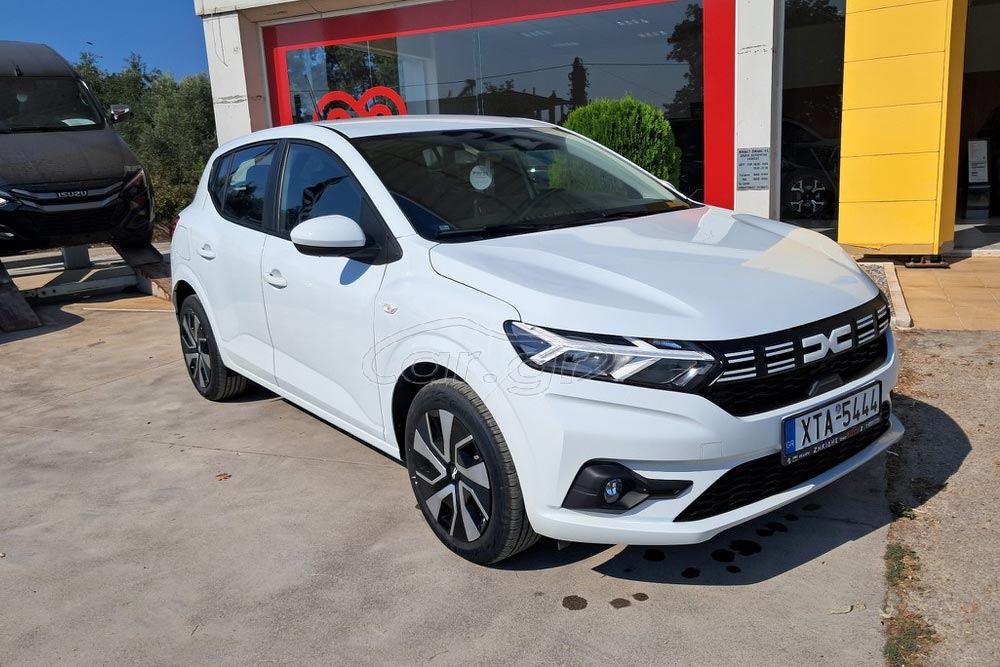 https://cdn.autogreeknews.gr/wp-content/uploads/2026/08/Dacia-Sandero-2026-used.jpg