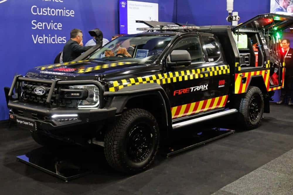 https://cdn.autogreeknews.gr/wp-content/uploads/2026/08/Ford-Ranger-Super-Duty-Fire-Response-Unit-7-copy-2.jpg