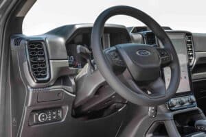 Ford Ranger XLT (12)