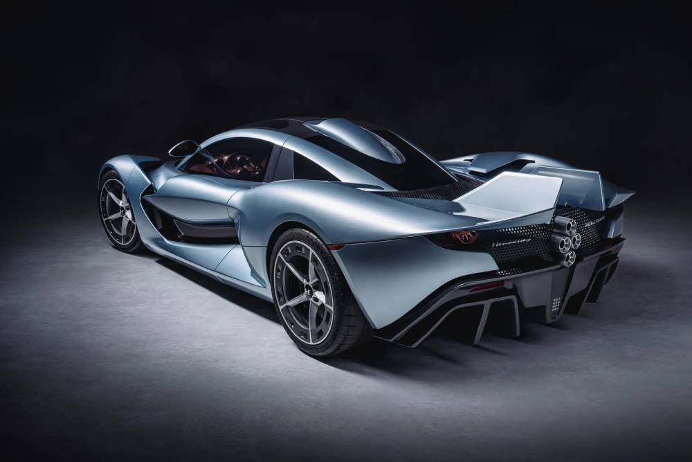 https://cdn.autogreeknews.gr/wp-content/uploads/2026/08/Hennessey-Blackbird-07-1-scaled-1.jpg
