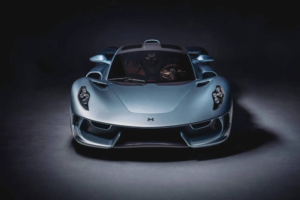 https://cdn.autogreeknews.gr/wp-content/uploads/2026/08/Hennessey-Blackbird-09-1-scaled-1.jpg