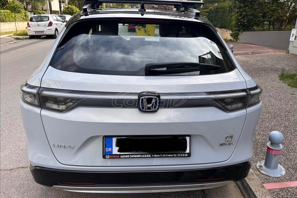 https://cdn.autogreeknews.gr/wp-content/uploads/2026/08/Honda-HR-V-2024-used-1.jpg