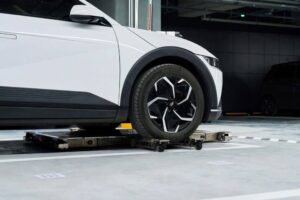 Hyundai-Parking-Robots-811-3-2048×1366