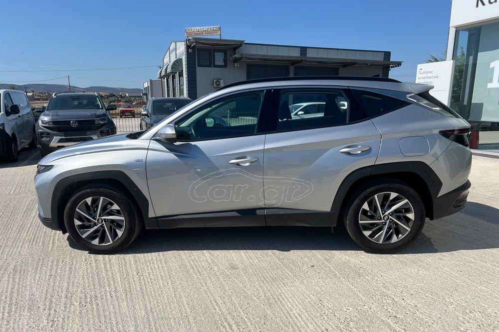 https://cdn.autogreeknews.gr/wp-content/uploads/2026/08/Hyundai-Tucson-2024-used-3.jpg
