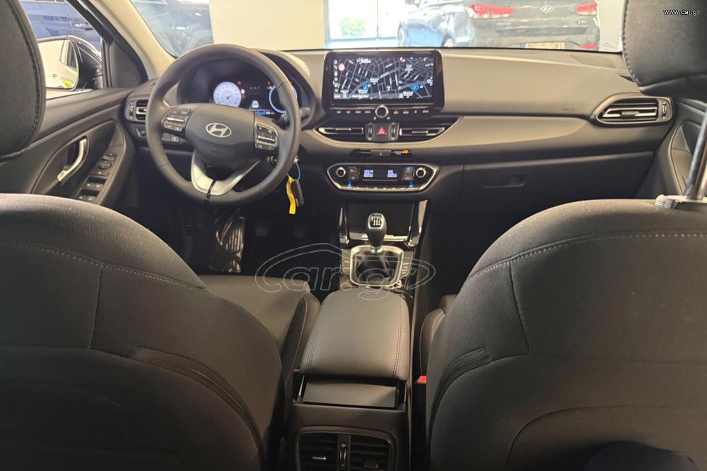 https://cdn.autogreeknews.gr/wp-content/uploads/2026/08/Hyundai-i30-2026-6.jpg