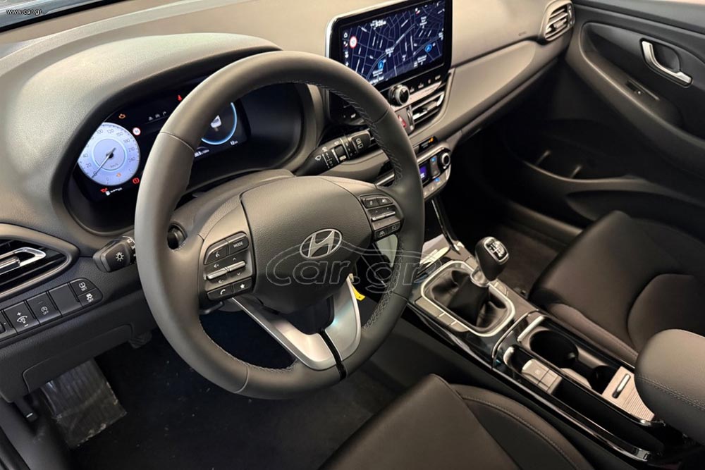 https://cdn.autogreeknews.gr/wp-content/uploads/2026/08/Hyundai-i30-2026-7.jpg
