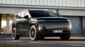 Ήρθε στην Ευρώπη το κυριαρχικό Hyundai Ioniq 9 Black Ink