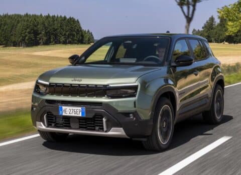 Οδηγούμε το ανανεωμένο Jeep Avenger στη Γερμανία