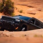 Jeep-Cherokee-Trailhawk-828-1-2048x1366