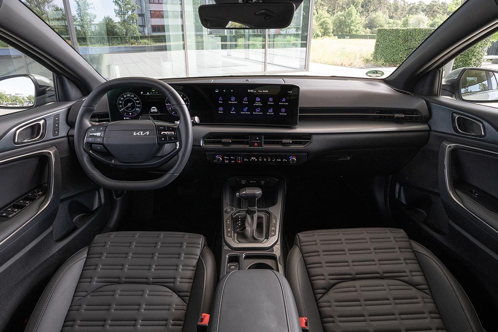 https://cdn.autogreeknews.gr/wp-content/uploads/2026/08/Kia-XCeed-2026-2.jpg