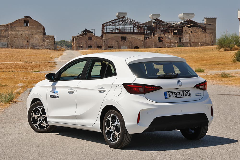 https://cdn.autogreeknews.gr/wp-content/uploads/2026/08/MG3-Hybrid-white-14.jpg