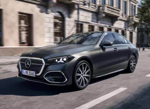 Νέα Mercedes C-Class ξεπερνά τον εαυτό της (+video)