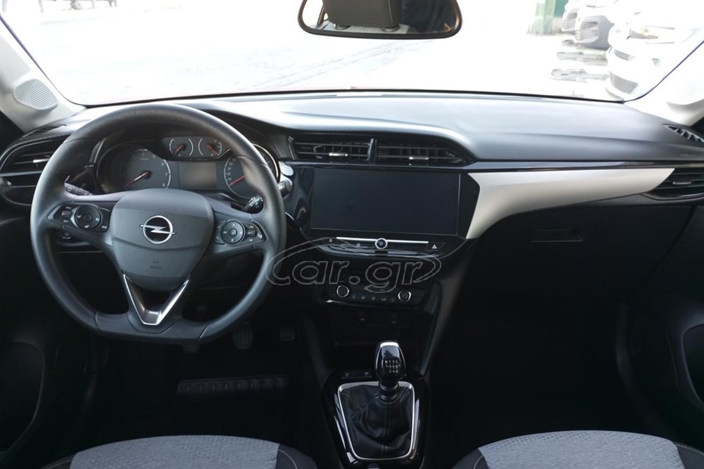 https://cdn.autogreeknews.gr/wp-content/uploads/2026/08/Opel-Corsa-2025-used-7.jpg