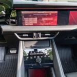 Porsche-Macan-Turbo-Electric-Auction (2)