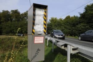 Οι οδηγοί κήρυξαν πόλεμο στις κάμερες και τα ραντάρ