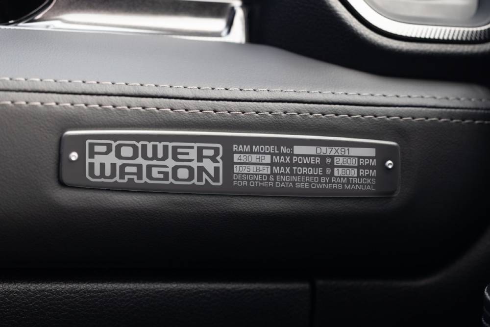 https://cdn.autogreeknews.gr/wp-content/uploads/2026/08/Ram_Power_Wagon_Cummins_2027-7.jpg
