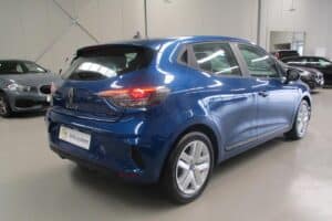 Renault Clio E-Tech 2025 used (4)