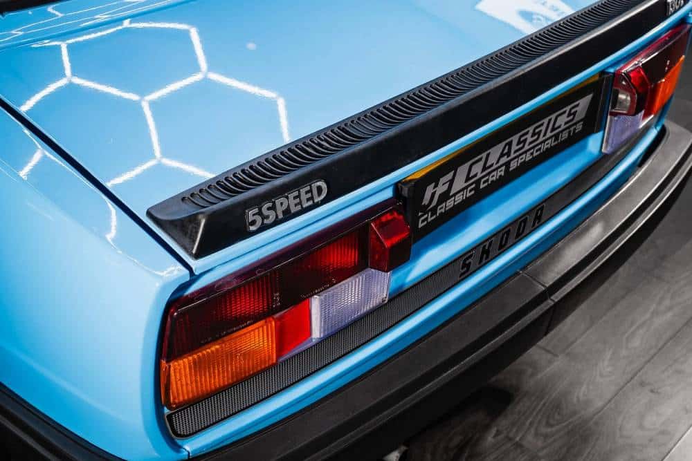 https://cdn.autogreeknews.gr/wp-content/uploads/2026/08/Skoda_130_L_1987_for_sale-11.jpg