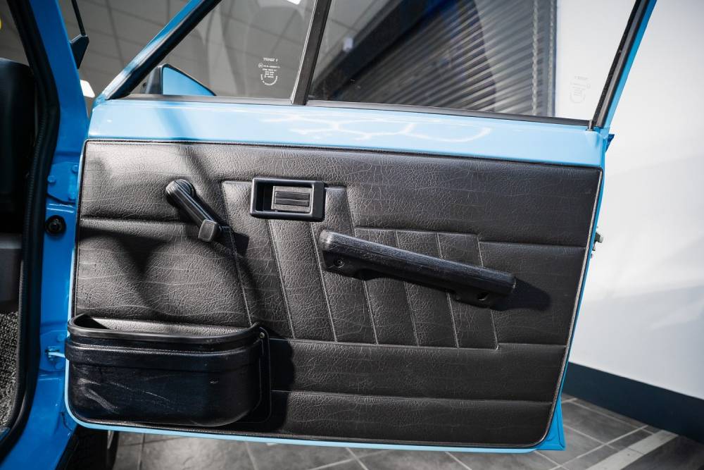https://cdn.autogreeknews.gr/wp-content/uploads/2026/08/Skoda_130_L_1987_for_sale-4.jpg
