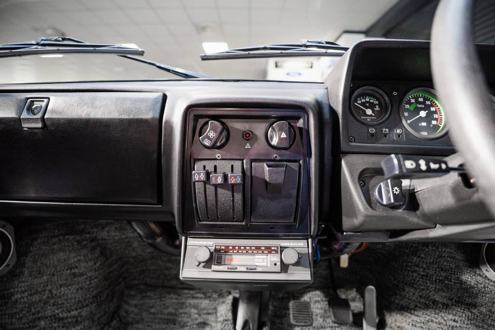 https://cdn.autogreeknews.gr/wp-content/uploads/2026/08/Skoda_130_L_1987_for_sale-5.jpg