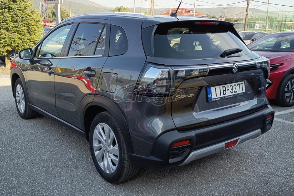 https://cdn.autogreeknews.gr/wp-content/uploads/2026/08/Suzuki-S-Cross-2026-used-2.jpg