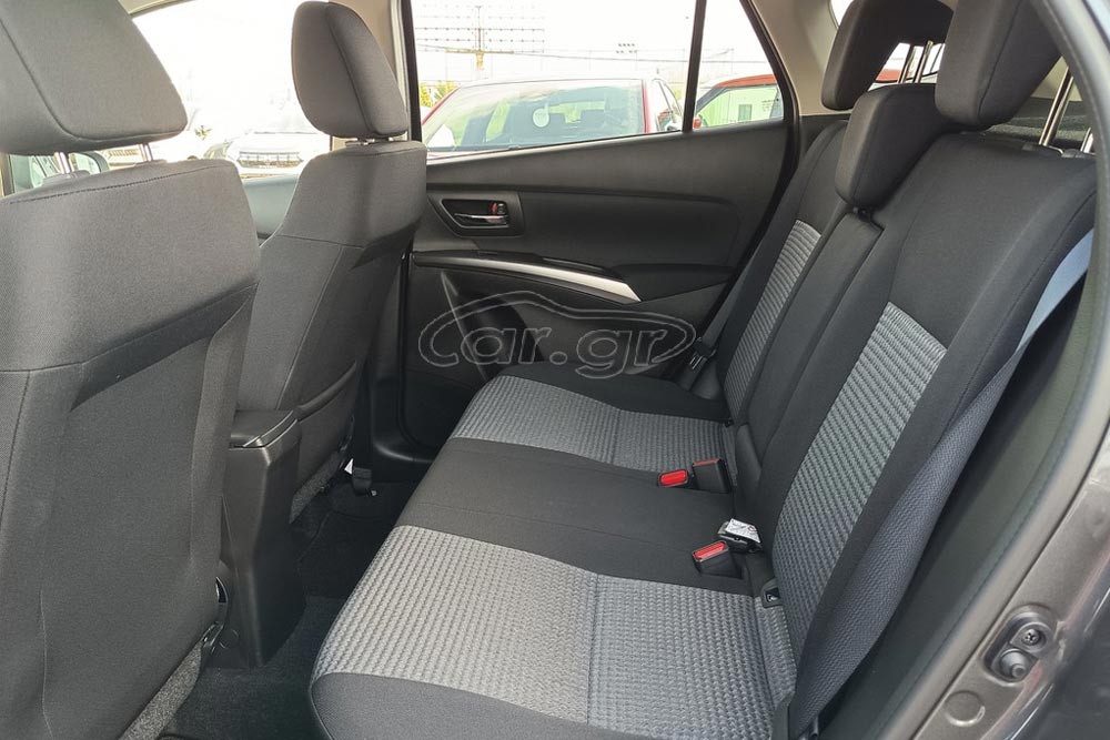 https://cdn.autogreeknews.gr/wp-content/uploads/2026/08/Suzuki-S-Cross-2026-used-5.jpg