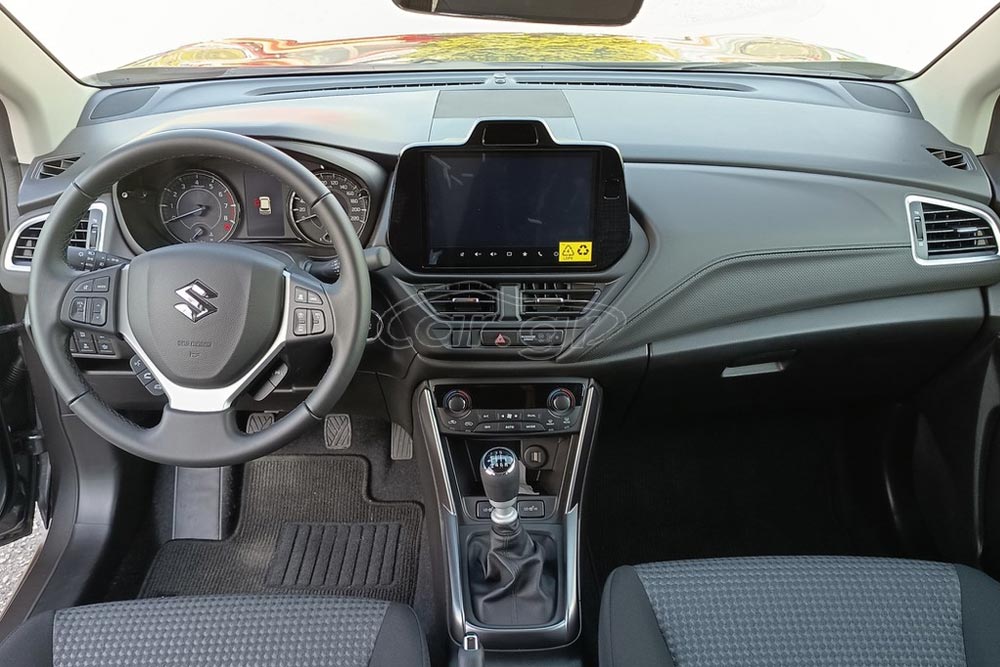 https://cdn.autogreeknews.gr/wp-content/uploads/2026/08/Suzuki-S-Cross-2026-used-6.jpg