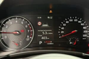 Suzuki Swift 1.2 Hybrid CVT 2025 used (2)