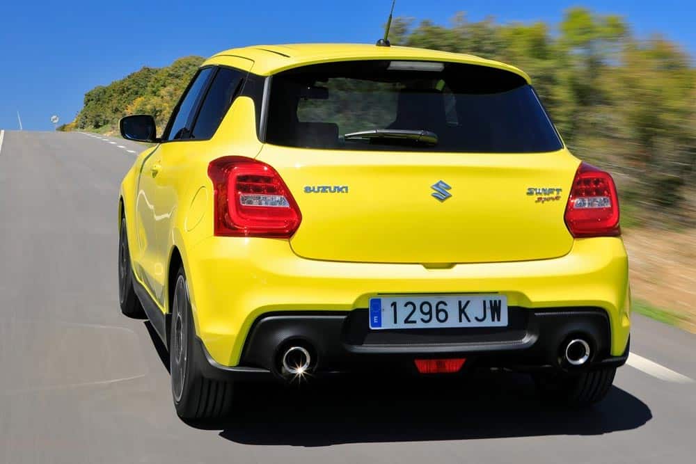 https://cdn.autogreeknews.gr/wp-content/uploads/2026/08/Suzuki-Swift-Sport-1.jpg