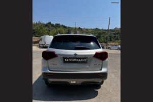 Suzuki-Vitara-2025-used-2