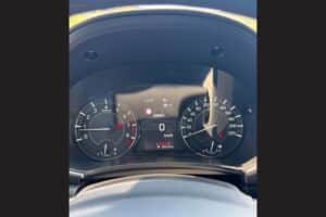 Suzuki-Vitara-2025-used-6
