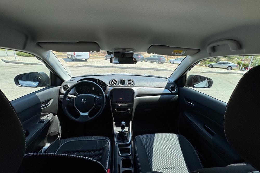 https://cdn.autogreeknews.gr/wp-content/uploads/2026/08/Suzuki-Vitara-2025-used-7.jpg