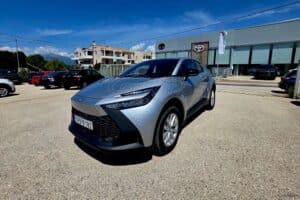 Toyota-C-HR-PHEV-2026-used-1