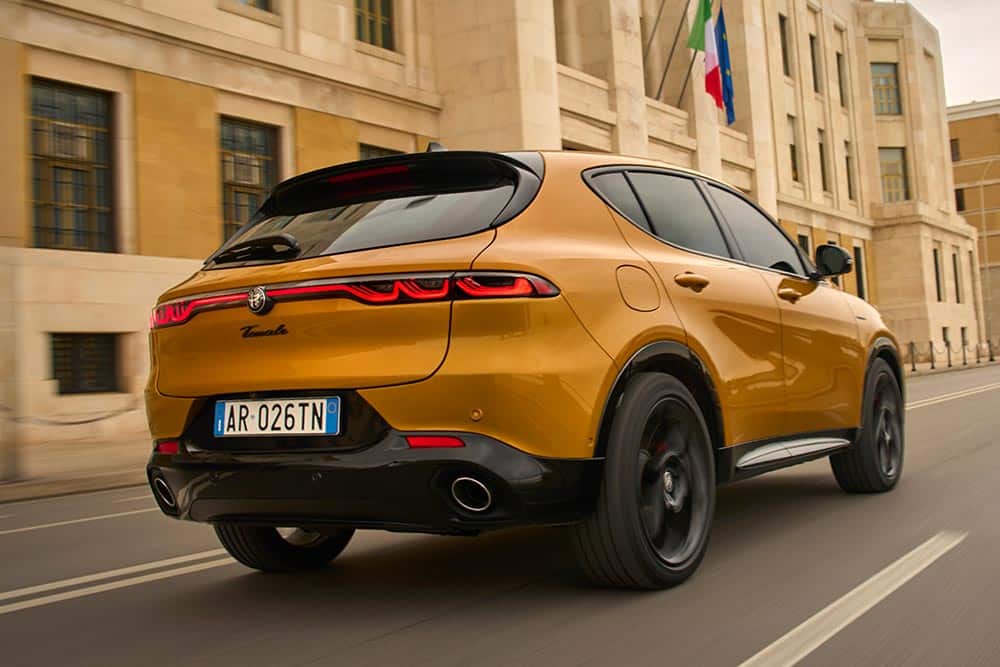 https://cdn.autogreeknews.gr/wp-content/uploads/2026/08/alfa-romeo-tonale-2026-3.jpg