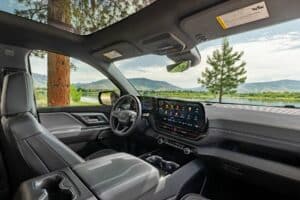 chevrolet_silverado_ev_trail_boss_crew_cab58