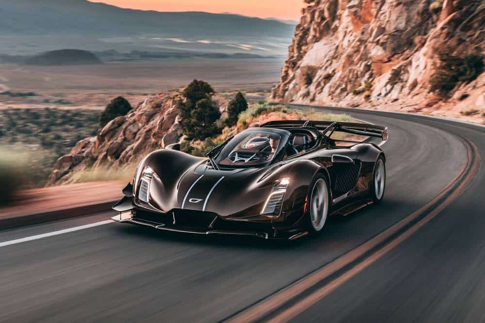 https://cdn.autogreeknews.gr/wp-content/uploads/2026/08/czinger-21c-spyder-13.jpg