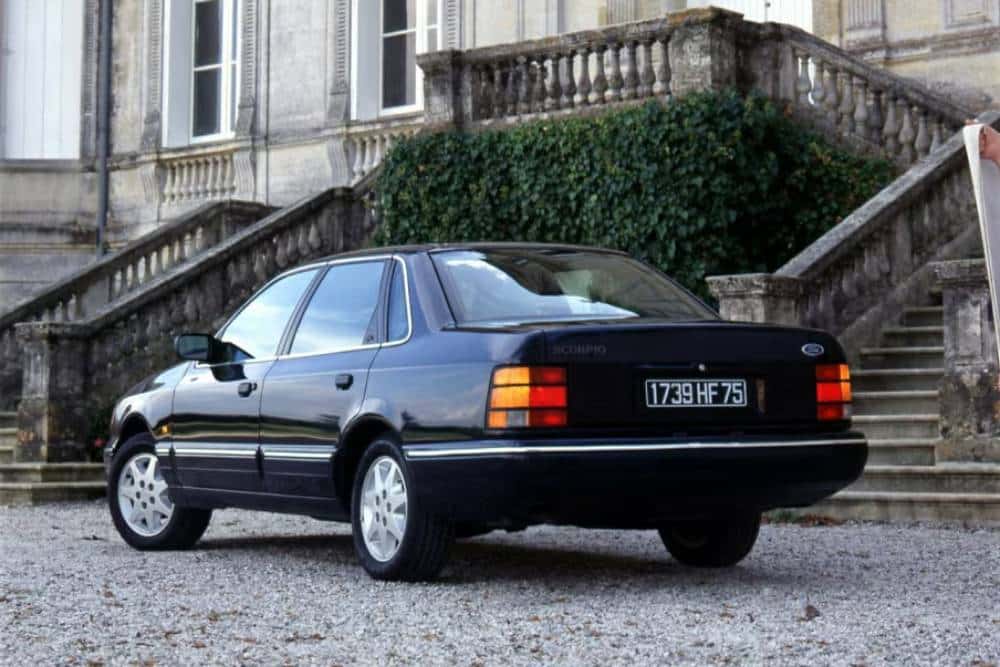 https://cdn.autogreeknews.gr/wp-content/uploads/2026/08/ford_scorpio_ghia_4_4_sedan_000000d005060444.jpg