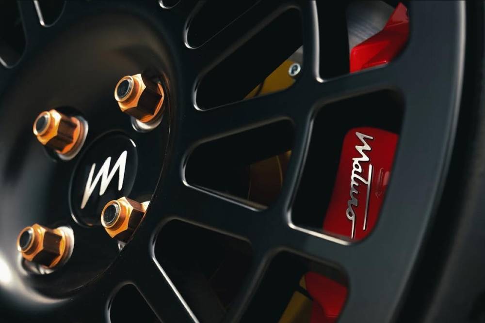 https://cdn.autogreeknews.gr/wp-content/uploads/2026/08/maturo-stradale-04.jpg