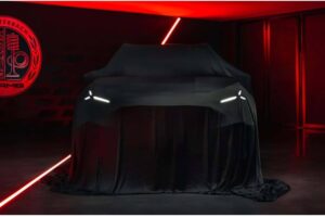 mercedes-amg-gt-suv-teaserbild (2)