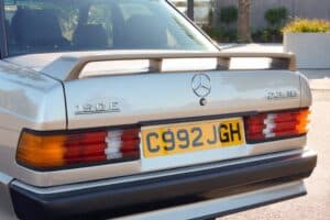 mercedes-benz_190_e_2
