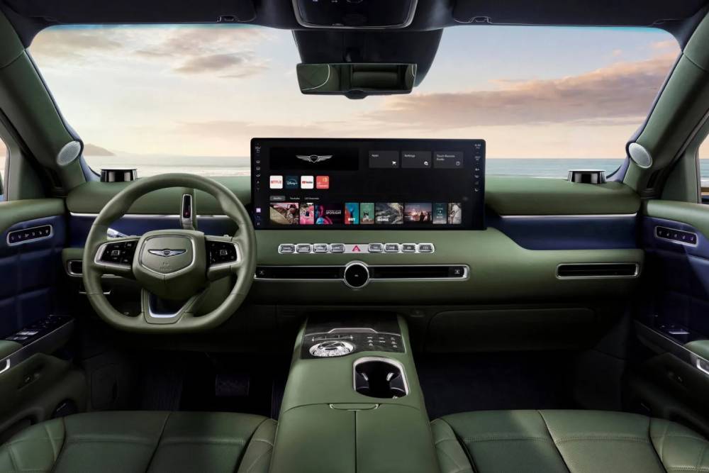 https://cdn.autogreeknews.gr/wp-content/uploads/2026/08/new-genesis-gv90-10.jpg