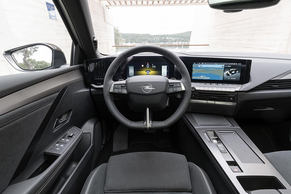 https://cdn.autogreeknews.gr/wp-content/uploads/2026/08/opel-astra-2026-8.jpg