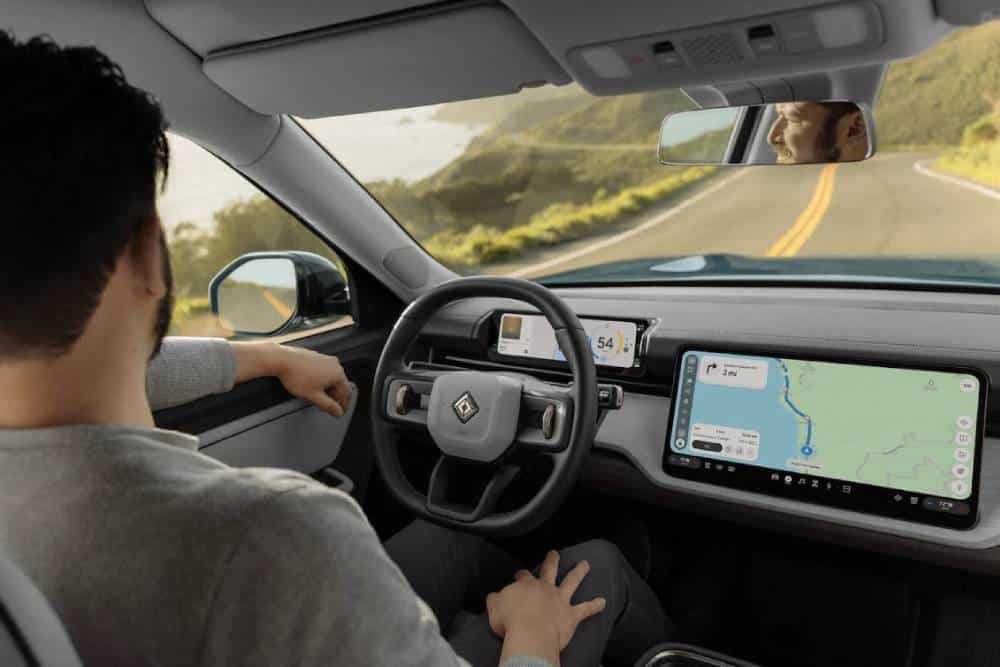 https://cdn.autogreeknews.gr/wp-content/uploads/2026/08/rivian-lineup-02.jpg