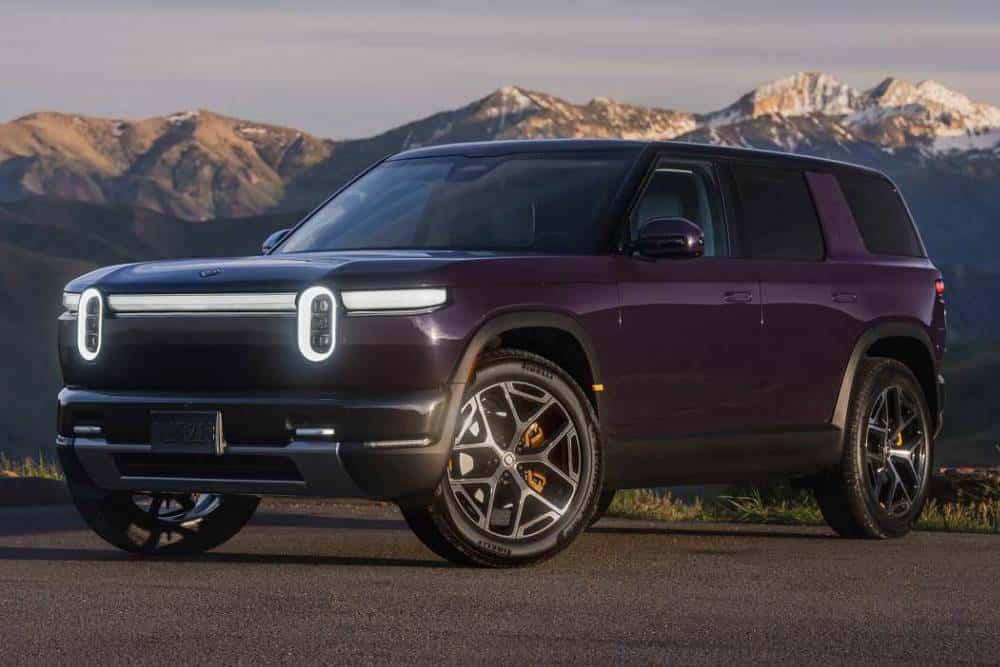 https://cdn.autogreeknews.gr/wp-content/uploads/2026/08/rivian-lineup-2.jpg
